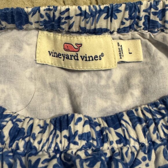 Vineyard Vines (L) Bahamas Otomi Romper - Picture 2 of 6